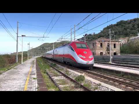 FR 8258 TI FRECCIAROSSA Reggio di Calabria C.le - Milano C.le