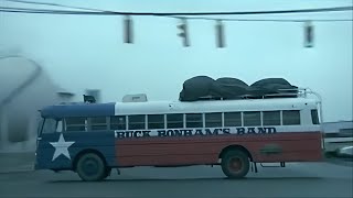 Willie Nelson - On The Road Again (4K Refreshed Original Music Video) Warner Bros.