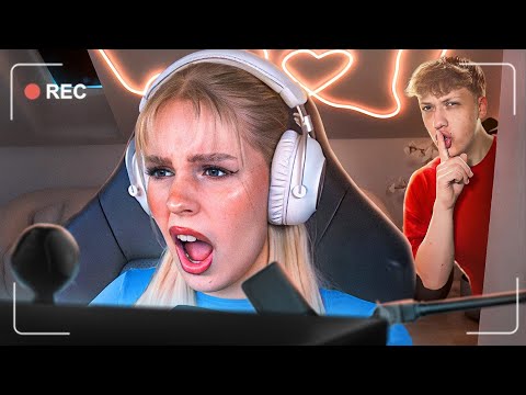 I'M TROLLING MY GIRLFRIEND IN ONE RECORDING! 😂 (ESCALATED)