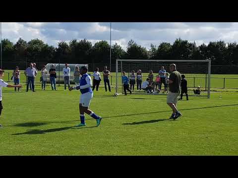 SHO JO11-2 - LMO JO11-1 2017-2018 op 2-9-2017 | Penaltys en afsluiting