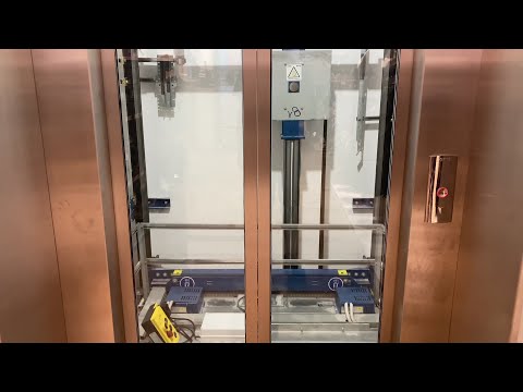 Glass Doors! Otis 2000H hydraulic Elevator in Dresden
