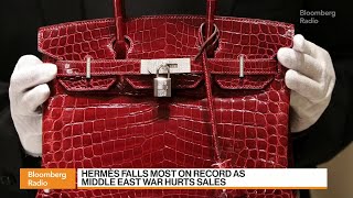 Hermès Falls Most on Record as Middle East War Hurts Sales