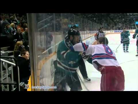 Brandon Prust vs Ben Eager Mar 12, 2011