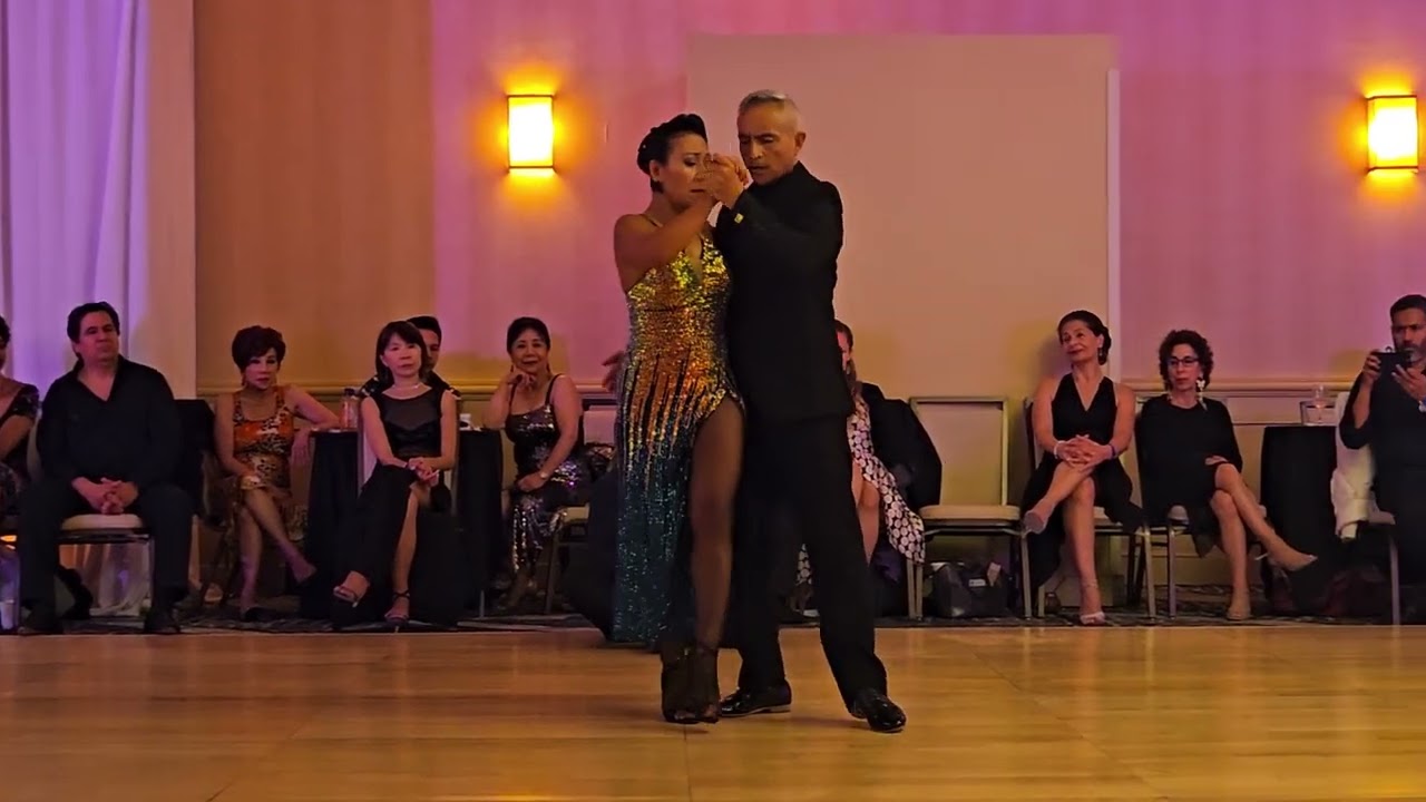Maximiliano Alvarado Olaguibel and Paloma Berrios Rodriguez at Bay Tango festival (3 of 4)