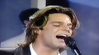 Ricky Martin - Te Extraño, Te Olvido, Te Amo (Siempre en Domingo - 1995)