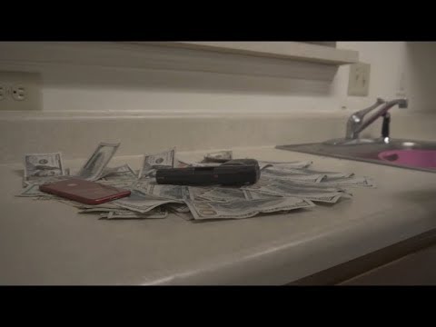 Khorii Hundo - Money Mind feat. Woez (Official Music Video)