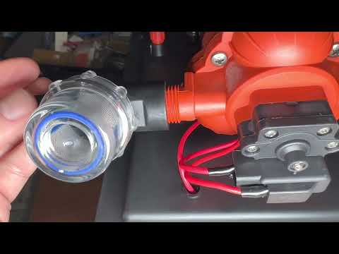SeaFlo marine water pump 33 series with accumulator system
