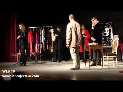 Leprojecteur.com présente "Un Oiseau sur le grill"