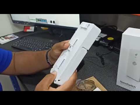 Šakotuvas Switch PoE UBIQUITI N-SW (4x 10/100/1000Mbps) video