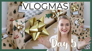 What I've bought my family for Christmas - Wrap presents with me! | Vlogmas