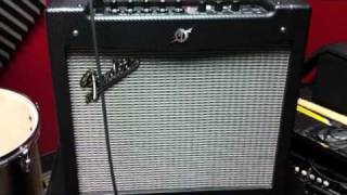 Video thumbnail for Fender Mustang II Easy Music by Easy Music Center
