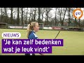 Malou kan stunten met haar hockeystick