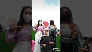Download lagu TIKTOK Celana ketat #1 mp3 Download lagu TIKTOK Celana ketat #1 mp3