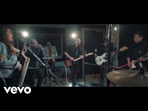 Gabby Alipe, Autotelic - Guillotine