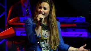 Demi Lovato - Together (Rio de Janeiro - 19.04.2012)