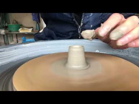 How to throw a very small stoneware bottle