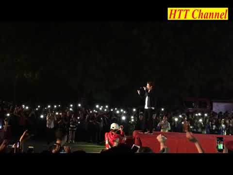 Chia Tay - Bùi Anh Tuấn Live Tại Đêm Chung Kết Nữ Sinh Duyên Dáng ĐHHP