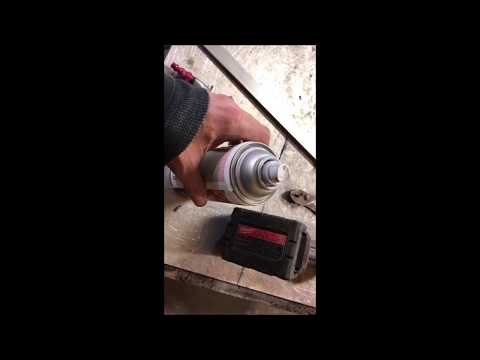 How to Unclogg spray cans