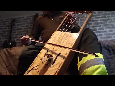 God rest ye merry,gentlemen. Bass tagelharpa/jouhikko cover