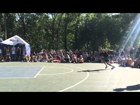 USL 3x3: Insane triple-up dunk by Kroha (HOTC)!