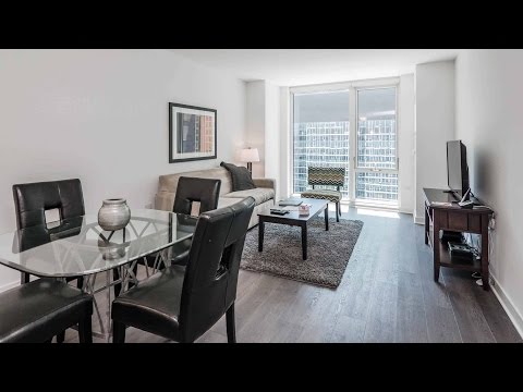 Tour a Suite Home Chicago furnished one-bedroom at Marquee at Block 37