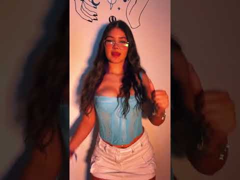 apaga a luz apaga tudo 🤪... (Sofia Ferreira, dancinha do tik Tok) 💗