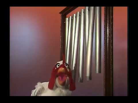 The Muppet Show - 301: Kris Kristofferson & Rita Coolidge - “For Me and my Gal” (1978)