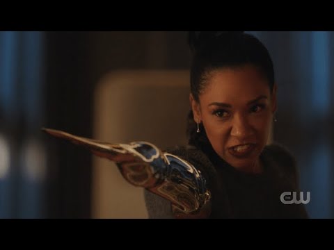 Mirror Iris (The Flash) scenes