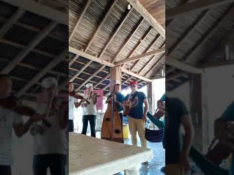 Grupo Hermanos Tapia - Hombre Cabal