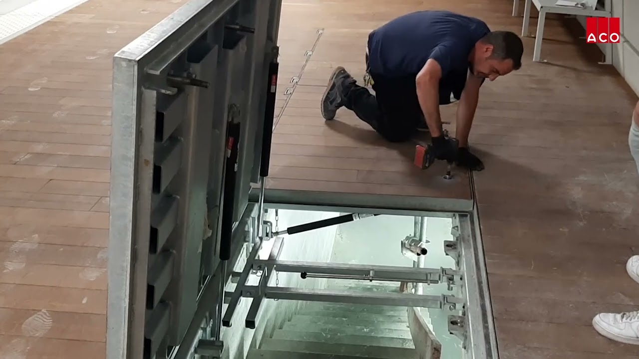 Test de fermeture de la trappe par une seule personne 