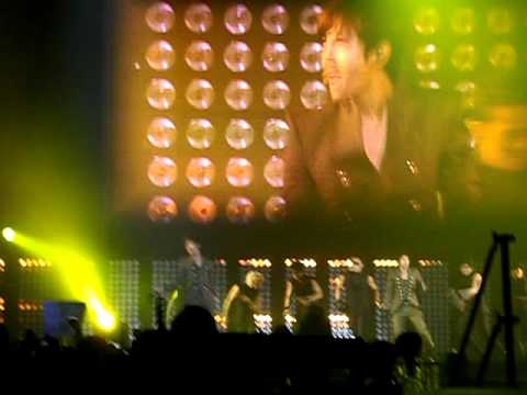 110611 TVXQ! - Mirotic live in SMTown Paris