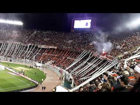 "Recibimiento River Plate vs. Cerro Porteño - Copa Libertadores 2019" Barra: Los Borrachos del Tablón • Club: River Plate