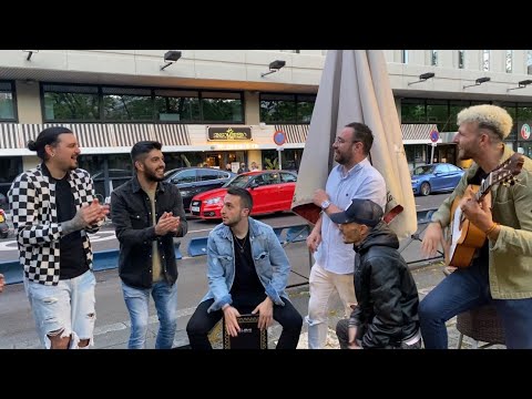 POPURRÍ DE RUMBAS EN LAS CALLES DE MADRID Cerrado Por Vacaciones //duo de paso//carrasquitos/ Amigos