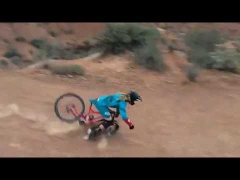 Kelly McGarry Crash - Red Bull Rampage 2014 - SLOW MOTION