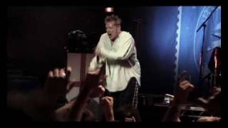Sex Pistols - Anarchy in the UK [Live From Brixton Academy 2007] 16