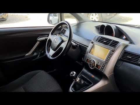 Toyota Verso 2.0 d4d  keyles goo, navi , evro 5  https://rosco.mobile.bg/