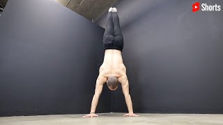 Download lagu Learn How To Handstand in Only 30 Seconds mp3 Download lagu Learn How To Handstand in Only 30 Seconds mp3