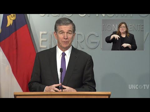 11/05/20: Governor Cooper Briefing  (Spanish)