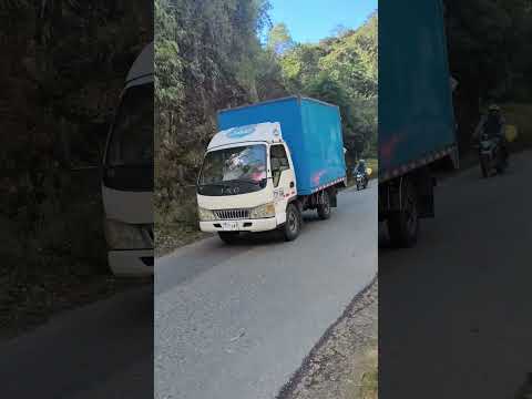 Río Buey en La vía al municipio de Abejorral Antioquia 🙋🏾 puente de la Bruja