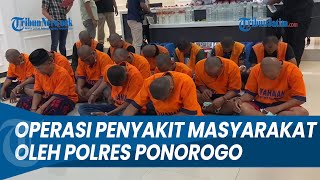 Download lagu Operasi Pekat, Polres Ponorogo Ungkap 22 Kasus Dengan 26 Tersangka mp3