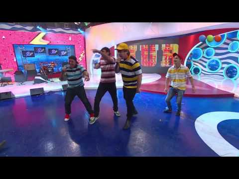 Batichurros, Cantan Junto Al Queso -- Peligro Sin Codificar