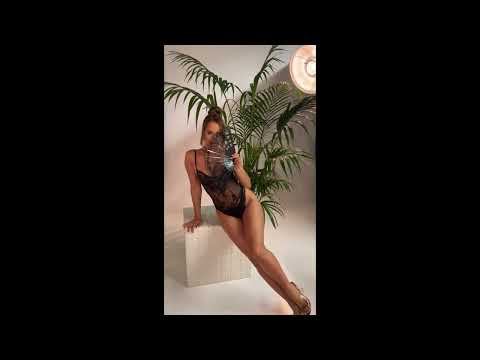 Video Svůdné krajkové body Sissie černé