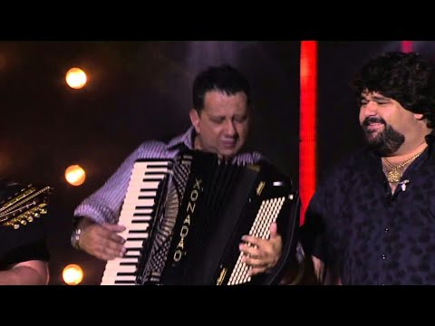 Trio Parada Dura - Distante Dela (Part. César Menotti e Fabiano)