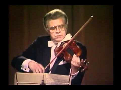 Antonin Dvorak's Sonatina in G major op.100 1st movement