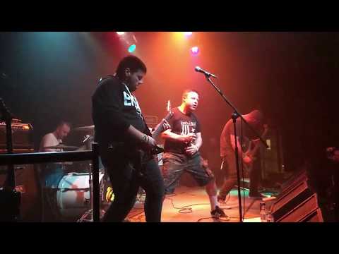 SUFFER THE EVENUE - 'No Hope' feat. SuperDead (Live @ Fowlers)