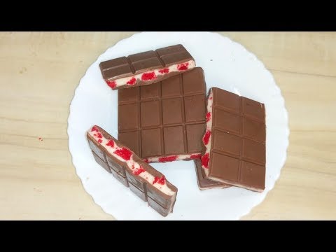 OREO RED VELVET CHOCOLATE -- FIRST TIME ON YOUTUBE