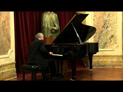 Radu Paladi - Preludiu și Fugă pentru pian (1955) - Viniciu Moroianu