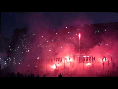 "Banderazo" Barra: La Hinchada Más Popular • Club: Newell's Old Boys