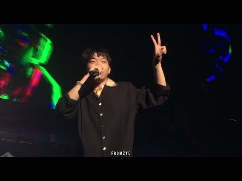 170909 힙플쇼 에어포스 :: 창모 - BLUE MOON + 오늘 취하면 + 비틀어