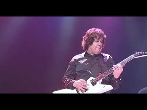 Gary Moore – Live At Monsters Of Rock 2003 (Full Concert + Extras)